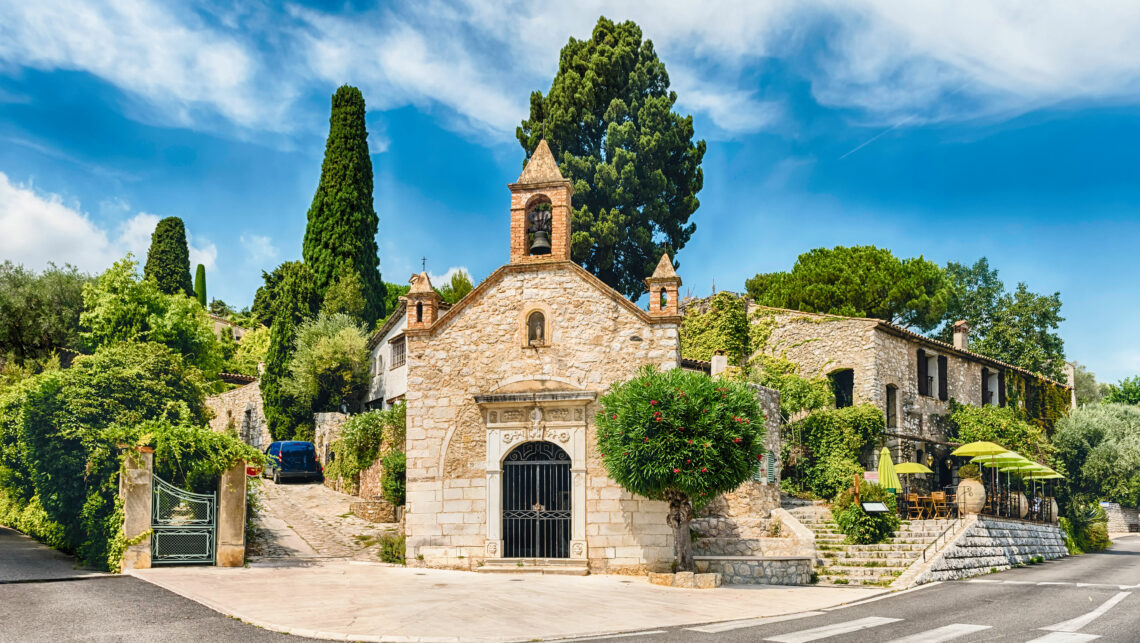 Eglise de l'arrière pays Niçois à St Paul de Vence